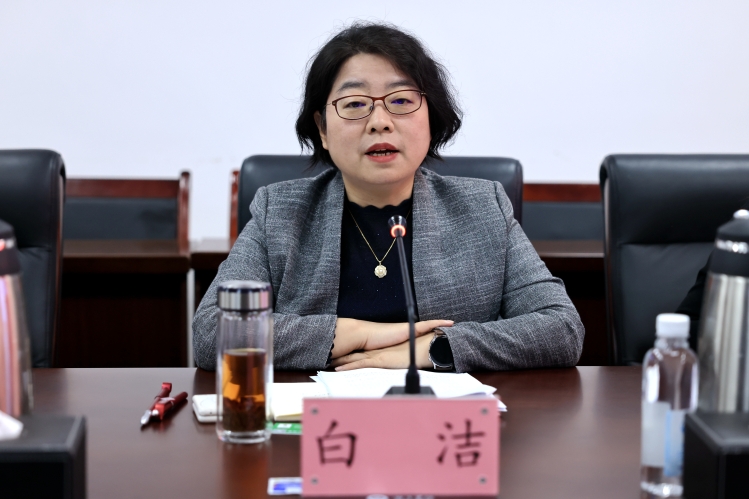 白洁 (1)